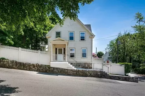 65 King St, Swampscott, MA 01907