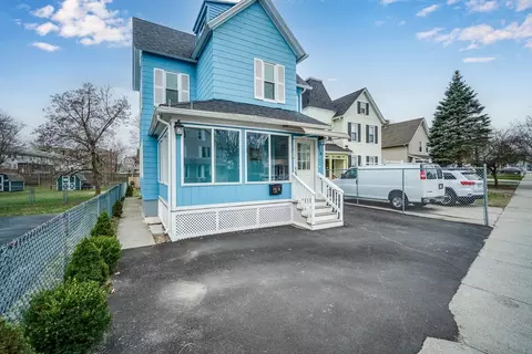 174 Allen St, Springfield, MA 01108