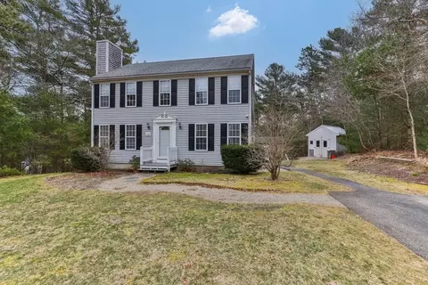 109 Alewife Rd, Plymouth, MA 02360