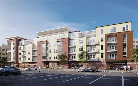 62-76 Foundry St #213, Wakefield, MA 01880