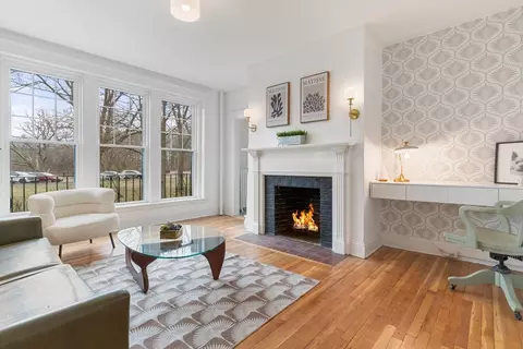 1988 Commonwealth Ave #1, Boston, MA 02135