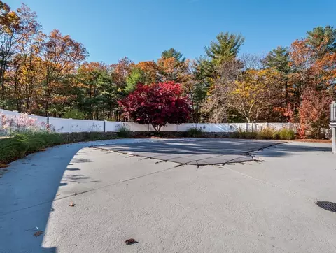 Exterior - 2703 Postgate Ln #2703, Peabody, MA 01960 photo 7 of 8