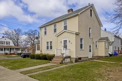 54 Athol St, Springfield, MA 01107