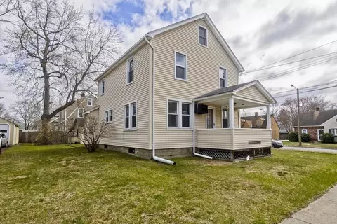 Exterior - 54 Athol St, Springfield, MA 01107 photo 5 of 6