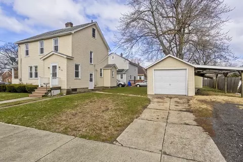 Exterior - 54 Athol St, Springfield, MA 01107 photo 4 of 6