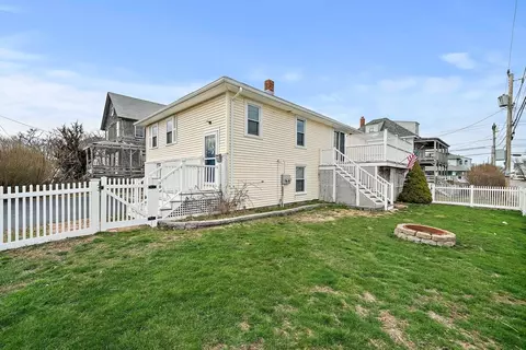 Exterior - 2 Massasoit Ave, Hull, MA 02045 photo 3 of 7