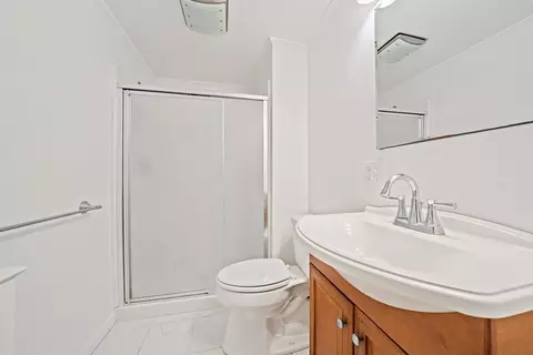 Bath - 2 Massasoit Ave, Hull, MA 02045 photo 4 of 4