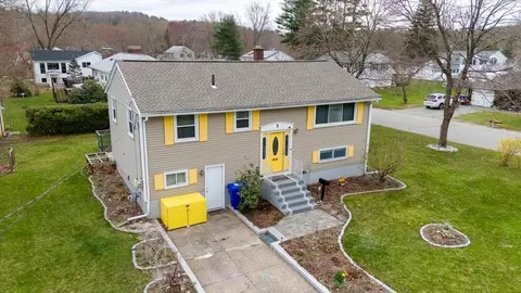 Exterior - 5 Dana Rd, Maynard, MA 01754 photo 12 of 13