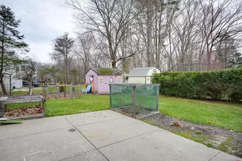 Exterior - 5 Dana Rd, Maynard, MA 01754 photo 6 of 13