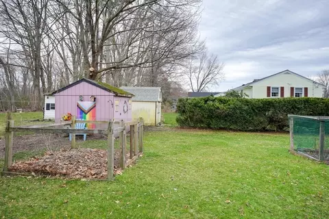 Exterior - 5 Dana Rd, Maynard, MA 01754 photo 3 of 13