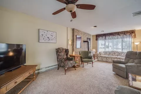 Living - 32 Rita St, Chicopee, MA 01020 photo 3 of 4
