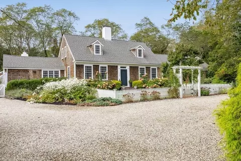 Exterior - 1503 Route 149, Barnstable, MA 02668 photo 3 of 11