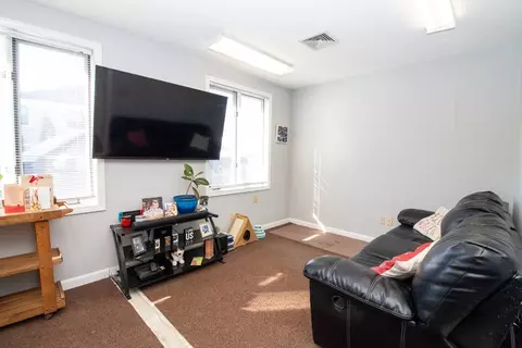 47 Sandwich Rd, Wareham, MA 02571 photo 8