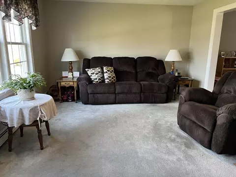 Living - 22 Hall Rd, Webster, MA 01570 photo 2 of 3