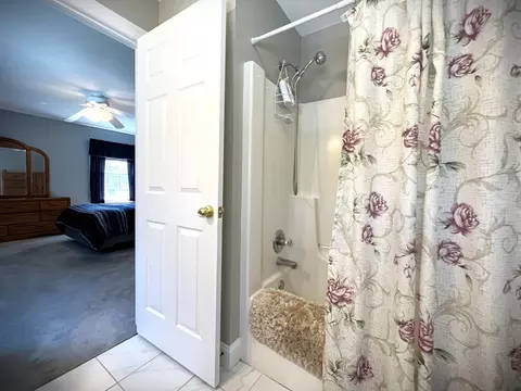 Bath - 22 Hall Rd, Webster, MA 01570 photo 2 of 5