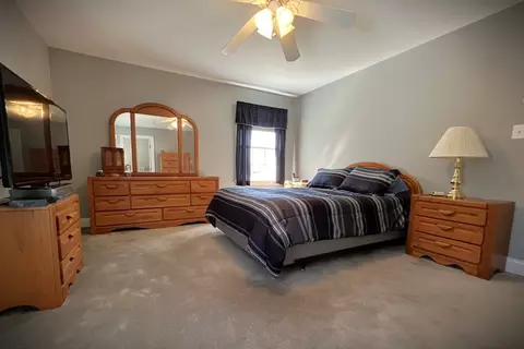 Bedroom - 22 Hall Rd, Webster, MA 01570 photo 6 of 8
