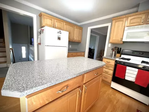 Kitchen - 22 Hall Rd, Webster, MA 01570 photo 4 of 5