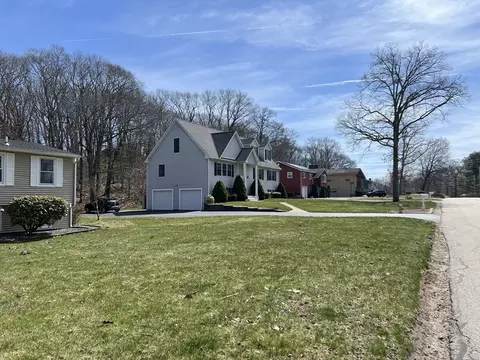 Exterior - 22 Hall Rd, Webster, MA 01570 photo 6 of 9