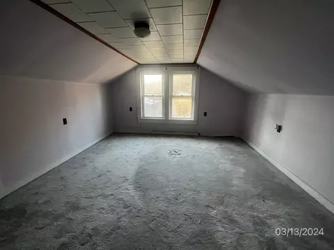 211 Bryant St, Athol, MA 01331 photo 7