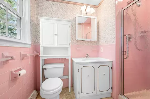 Bath - 16 Hadrada Ln, Barnstable, MA 02632 photo 2 of 2