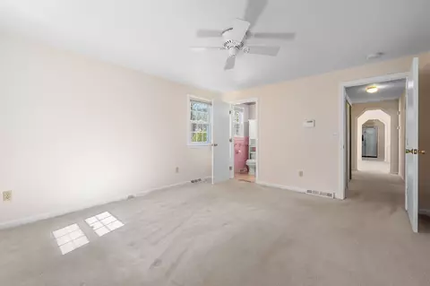 Bedroom - 16 Hadrada Ln, Barnstable, MA 02632 photo 2 of 3