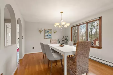 Dining - 8 Deborah Dr, Reading, MA 01867 photo 1 of 3