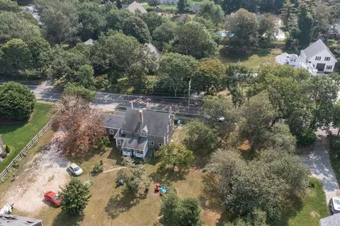 172 Old Main St, Yarmouth, MA 02664