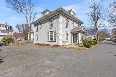 Exterior - 12 Greenleaf Cir, Lynn, MA 01902 photo 6 of 7