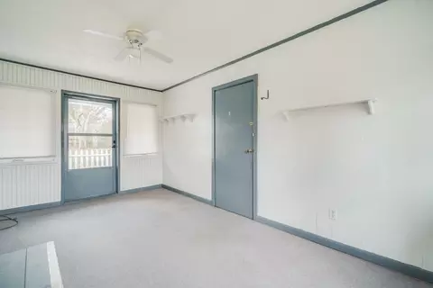 Bedroom - 48 Fair Oak Rd, Springfield, MA 01128 photo 1 of 3