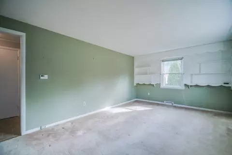 Other - 48 Fair Oak Rd, Springfield, MA 01128 photo 4 of 14