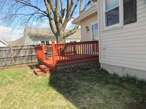 Exterior - 13 Sutton Pl, Easthampton, MA 01027 photo 9 of 12