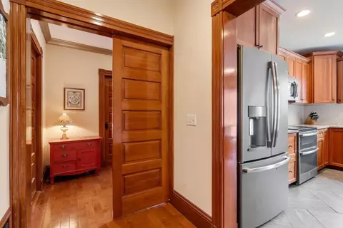 206 Common St, Walpole, MA 02081 photo 8