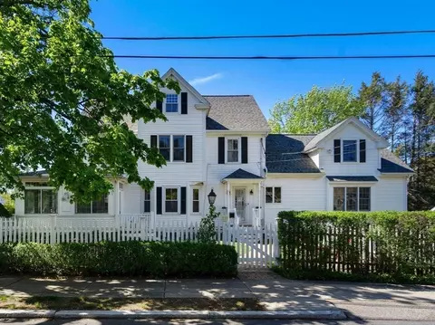 206 Common St, Walpole, MA 02081 photo 24