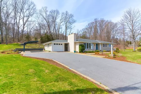 37 Warren St, Westborough, MA 01581