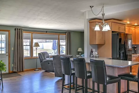 Dining - 7 Amherst St, Danvers, MA 01923 photo 1 of 4