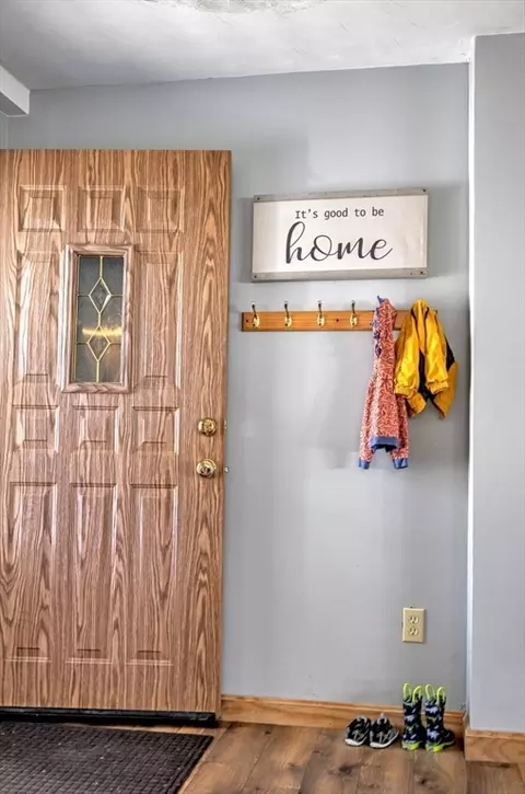 Entry Way - 7 Amherst St, Danvers, MA 01923 photo 1 of 1