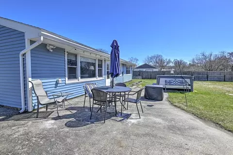 Exterior - 7 Amherst St, Danvers, MA 01923 photo 8 of 9