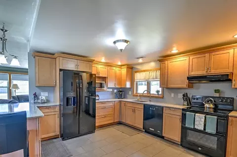 Kitchen - 7 Amherst St, Danvers, MA 01923 photo 2 of 5