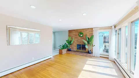 Living - 8 Stone Rd, Arlington, MA 02474 photo 1 of 2