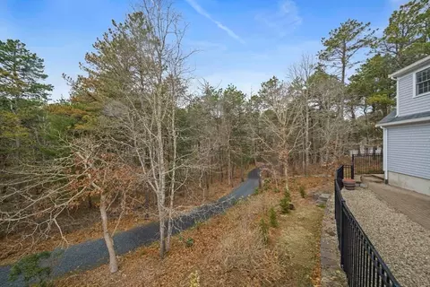 View/Area - 46 Forsyth Ct, Barnstable, MA 02635 photo 1 of 8