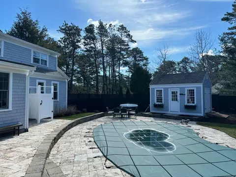 Exterior - 46 Forsyth Ct, Barnstable, MA 02635 photo 4 of 5
