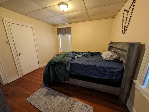 Bedroom - 483 Stafford Rd, Fall River, MA 02721 photo 4 of 8