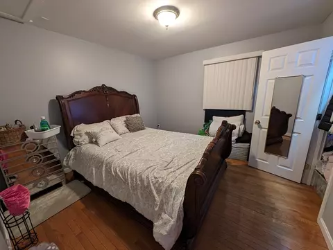 Bedroom - 483 Stafford Rd, Fall River, MA 02721 photo 2 of 8
