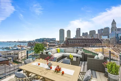 43 Commercial Wharf #9, Boston, MA 02110