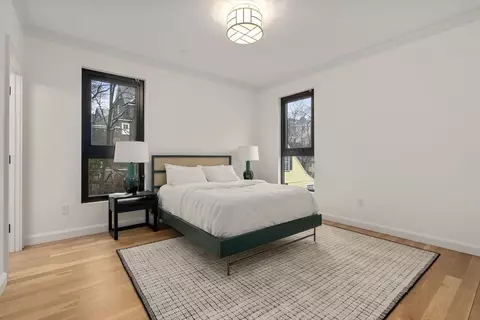 Bedroom - 45 Stearns Rd #PH, Brookline, MA 02446 photo 3 of 3