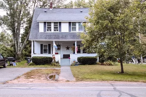 41 Center St, Raynham, MA 02767