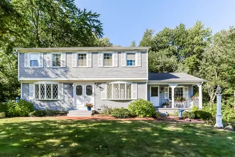 44 E Village Rd, East Longmeadow, MA 01028