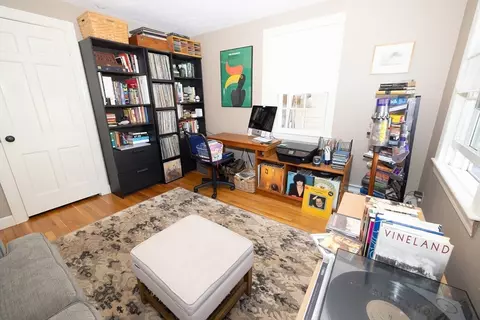 Living - 3 Hoover Rd, Hingham, MA 02043 photo 4 of 4