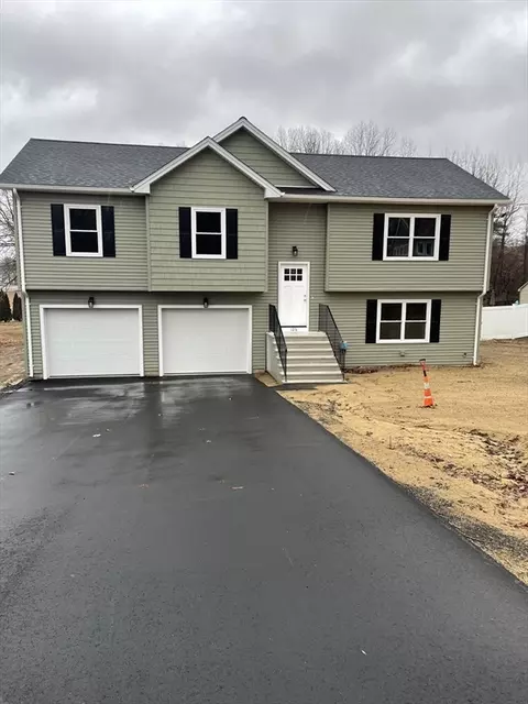 126 Ludlow Rd, Chicopee, MA 01020