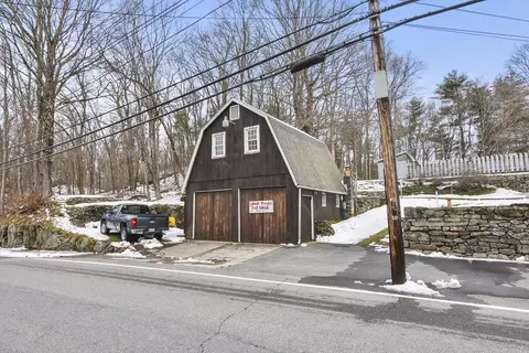 Exterior - 44 Carter St, Berlin, MA 01503 photo 6 of 7